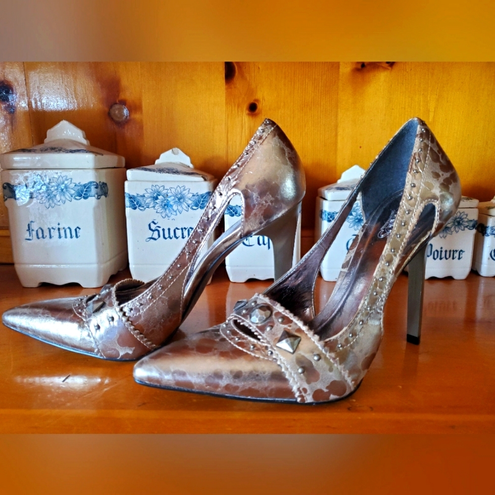 NWOT Carlos Santana Heels 👠 😍